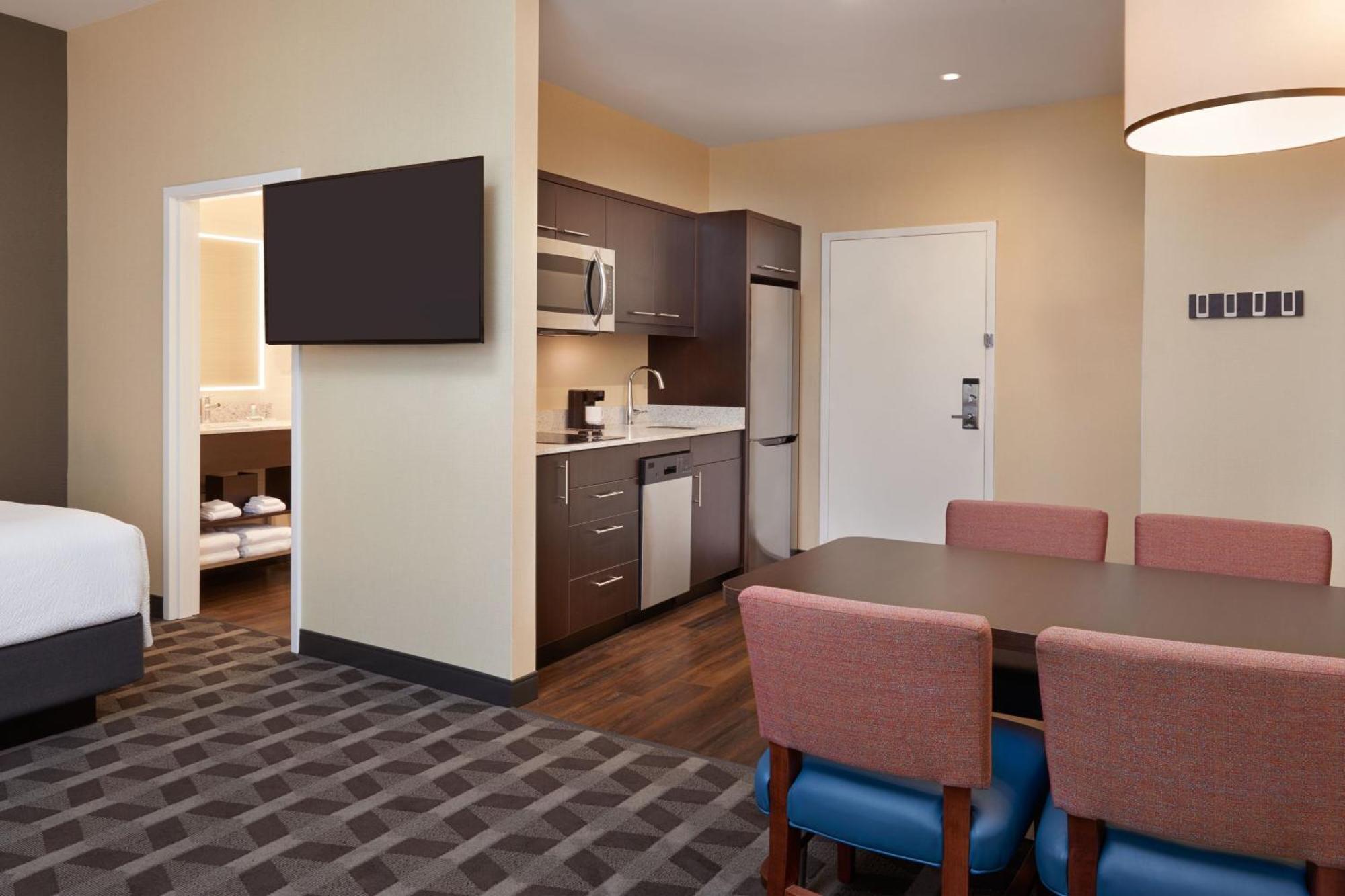 Towneplace Suites By Marriott Toronto Оуквил Екстериор снимка