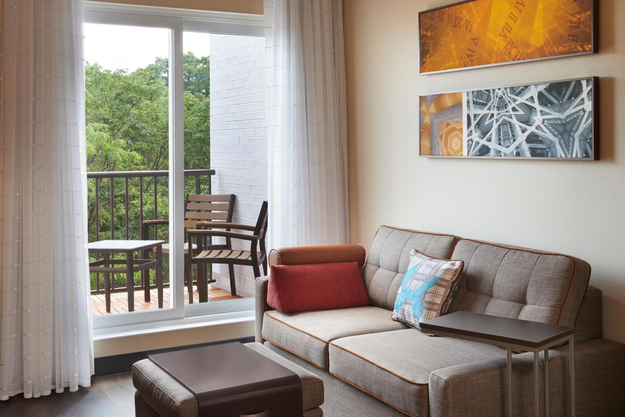 Towneplace Suites By Marriott Toronto Оуквил Екстериор снимка